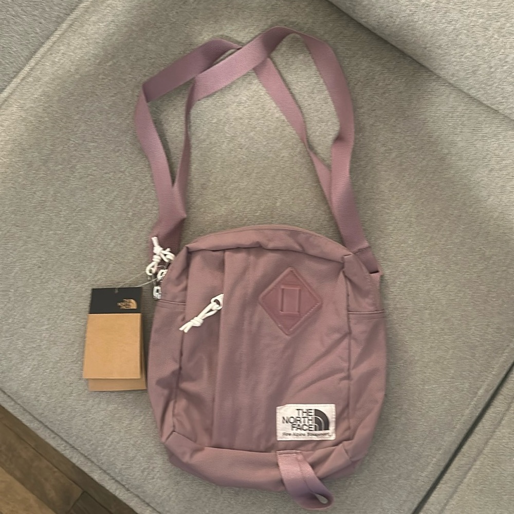 The North Face. Mauve. Crossbody Bag. NWT.